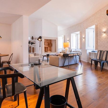 Charming 3Bdr Duplex In City Center By Lovelystay Lissabon Exterior foto