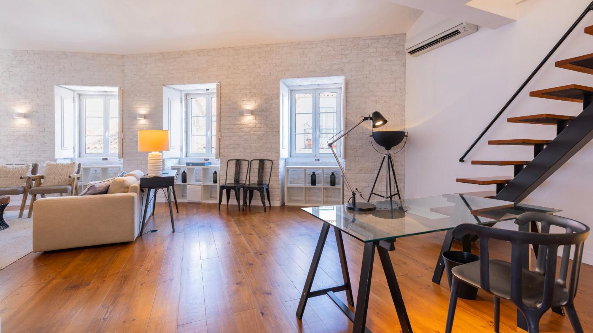 Charming 3Bdr Duplex In City Center By Lovelystay Lissabon Exterior foto