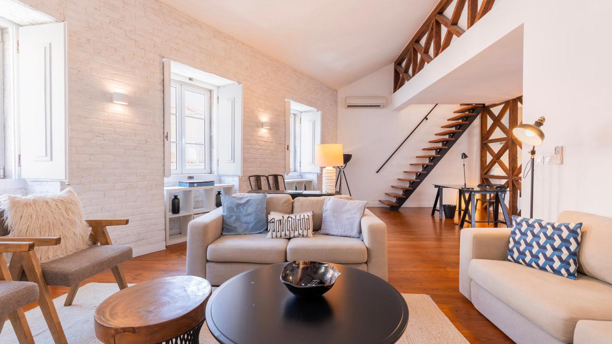 Charming 3Bdr Duplex In City Center By Lovelystay Lissabon Exterior foto